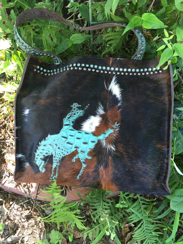 Vintage Arohoe 2024 Cowhide Purse